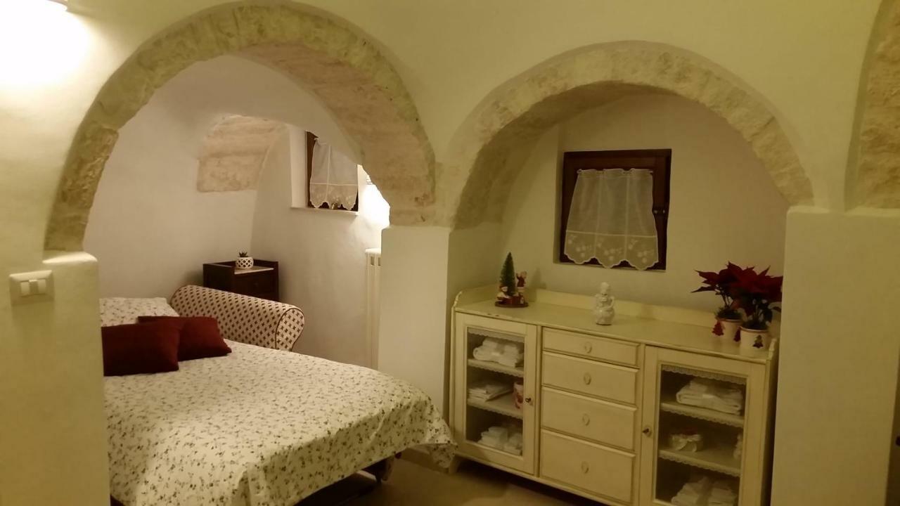 Trullo "Vicolo Fiorito" Villa Alberobello Luaran gambar