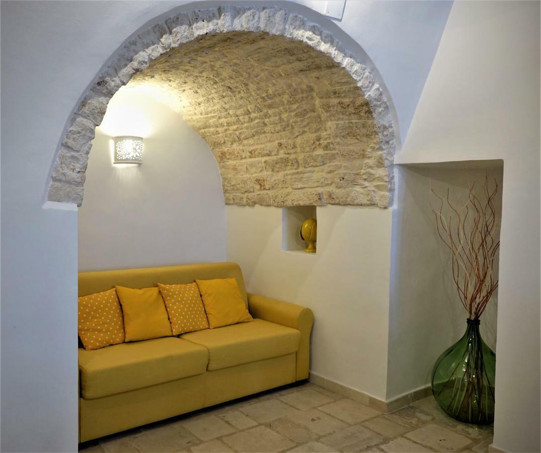 Trullo "Vicolo Fiorito" Villa Alberobello Luaran gambar