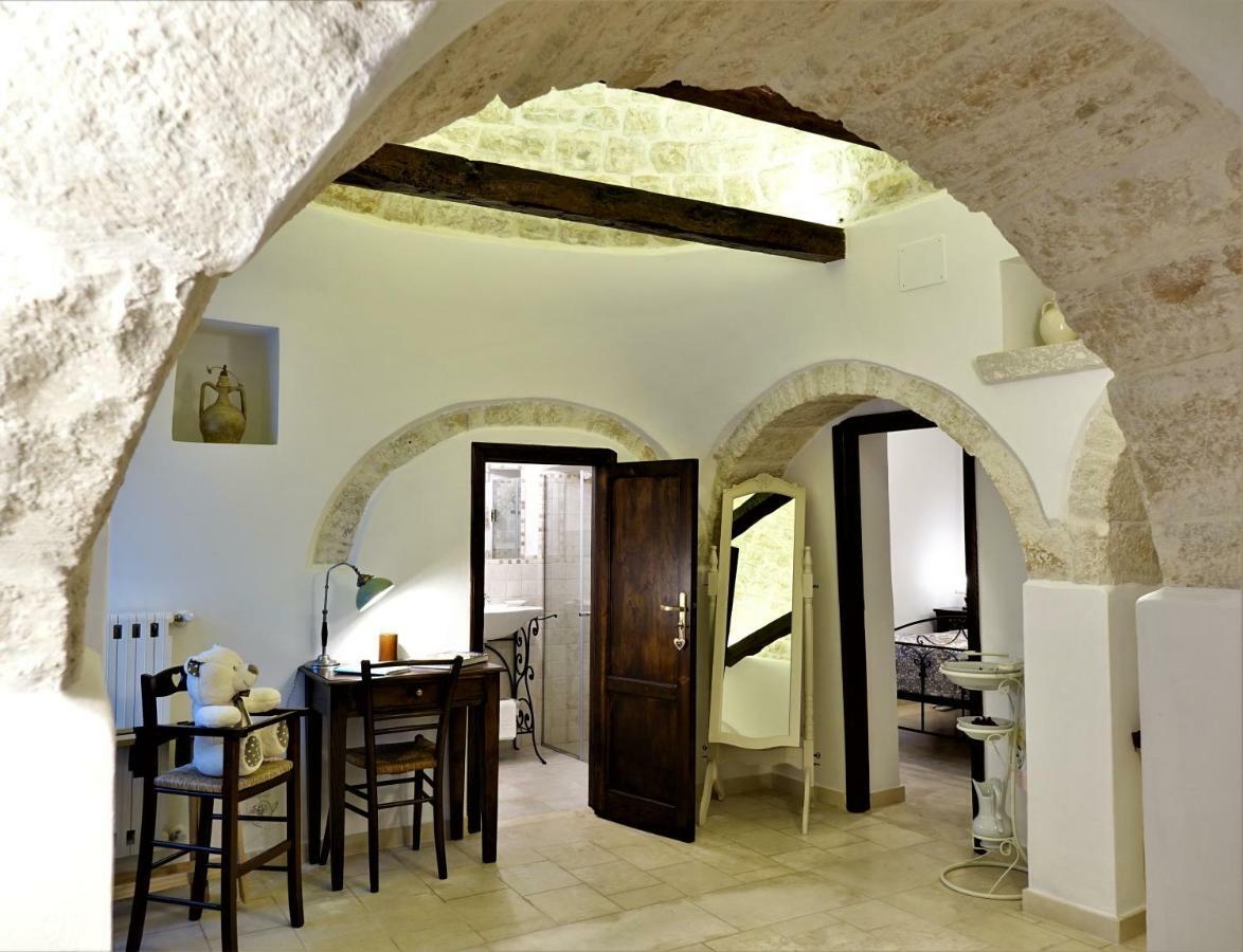 Trullo "Vicolo Fiorito" Villa Alberobello Luaran gambar